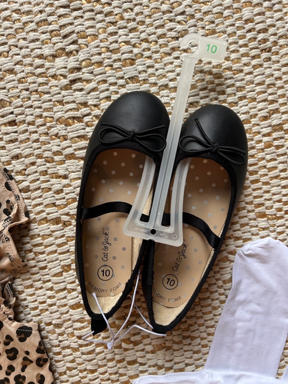 5T H&M outfit with black ballet flats and Cat & Jack tights NWT - Picture 3 of 5